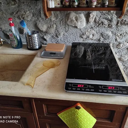 Giardino Casa Selciata * Calvi dellʼ Umbria