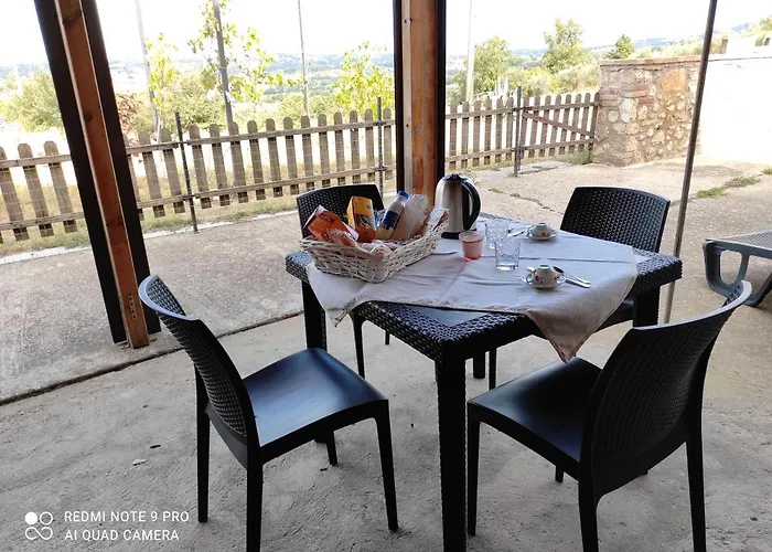 Giardino Casa Selciata * Calvi dellʼ Umbria